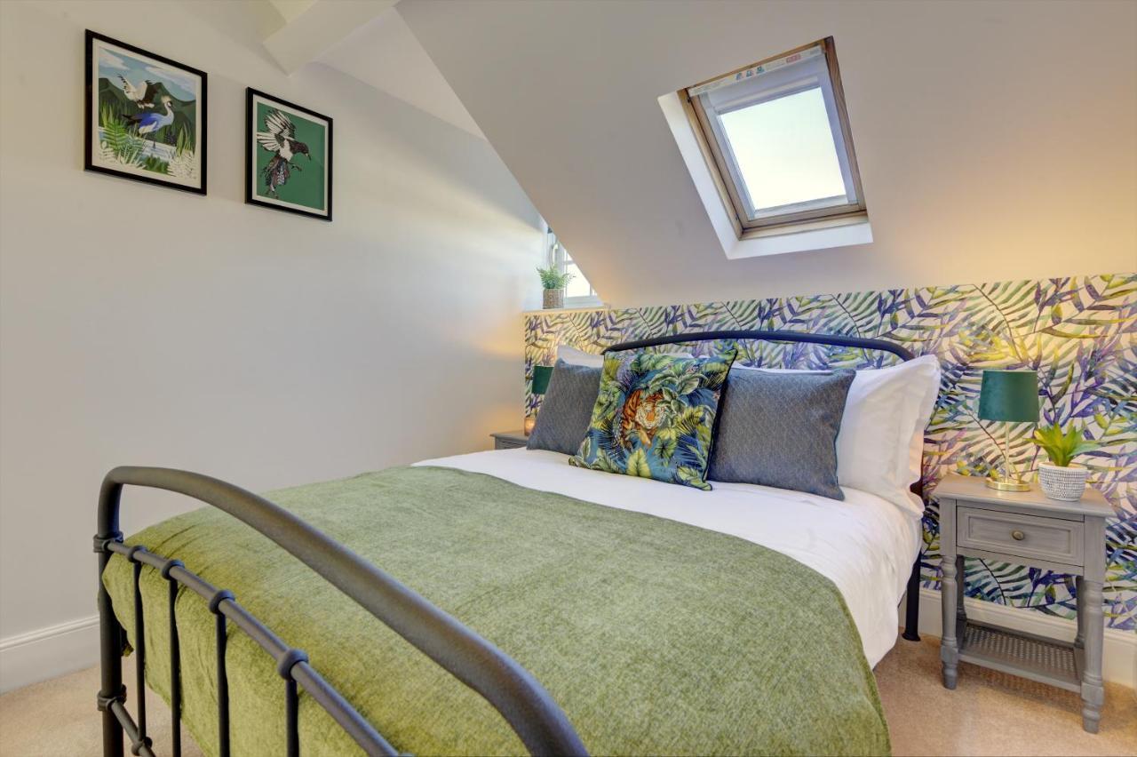 Regency Nest By Spa Town Property - Stylish 3 Bedroom Apartment On 2 Floors, Central Royal Leamington Spa Exterior foto